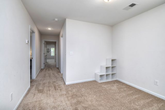 3164 Mayflower Lane, Sumter, SC 29150