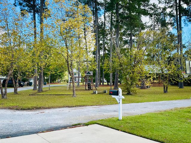 3164 Mayflower Lane, Sumter, SC 29150