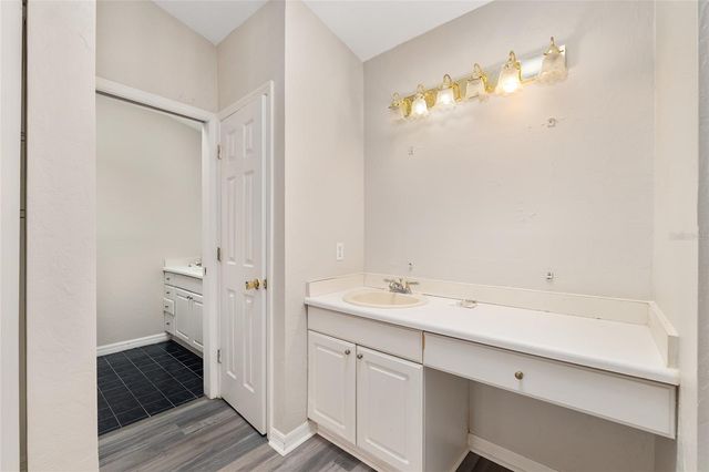 1135 SE 12TH AVENUE, Gainesville, FL 32641
