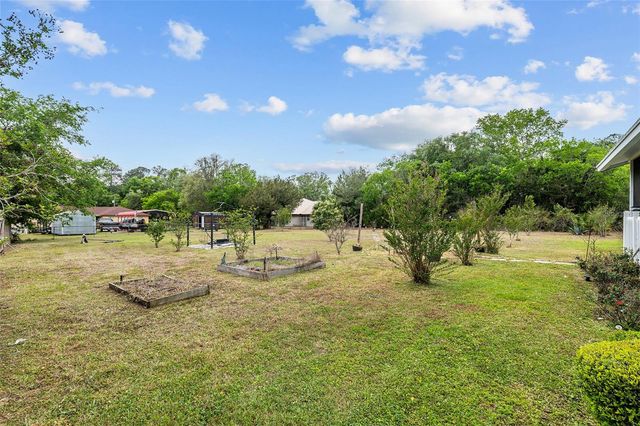 1135 SE 12TH AVENUE, Gainesville, FL 32641