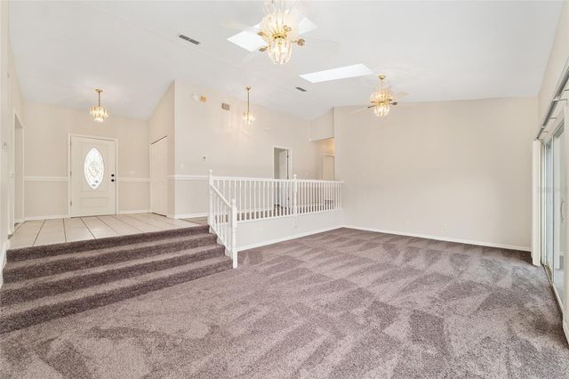 1135 SE 12TH AVENUE, Gainesville, FL 32641