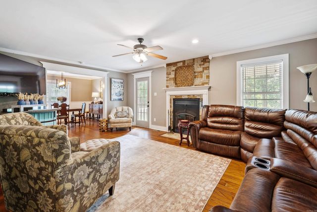 8313 Shimrod Street, Benton, AR 72019