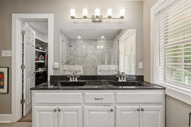8313 Shimrod Street, Benton, AR 72019