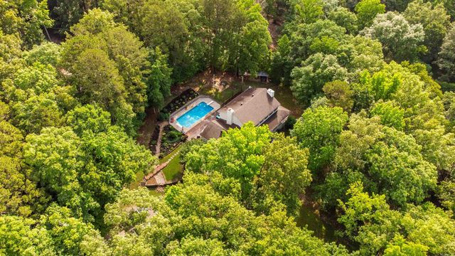8313 Shimrod Street, Benton, AR 72019