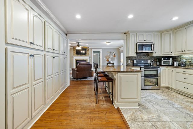 8313 Shimrod Street, Benton, AR 72019