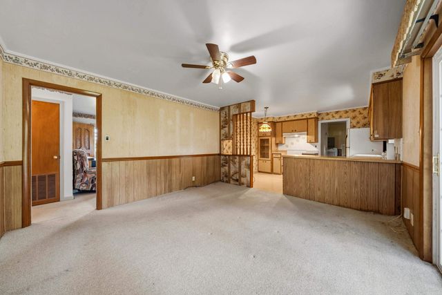 102 Dahlia St, Hot Springs, AR 71913