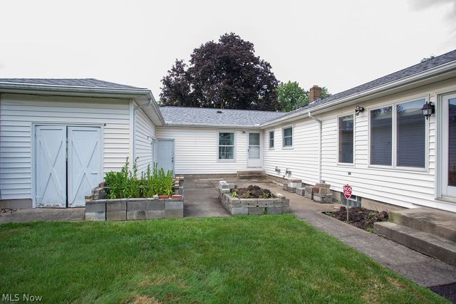 265 Richards Drive, Liberty, OH 44505