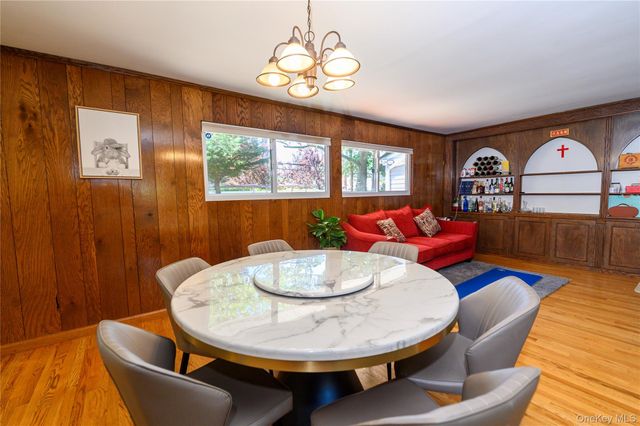 54 Ivy Drive, Jericho, NY 11753