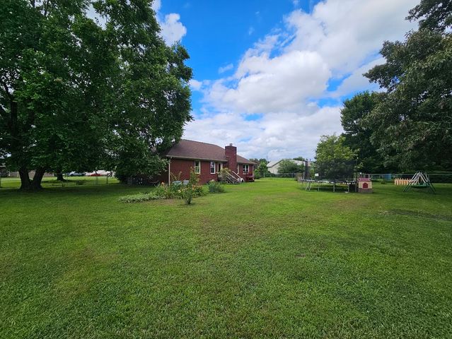 4019 Belle Orchard Dr, Fayetteville, TN 37334