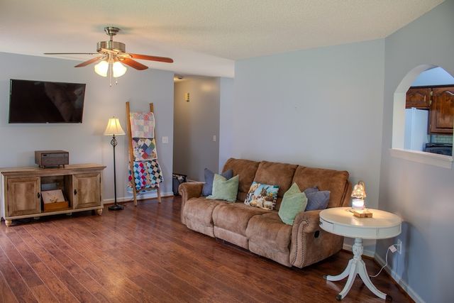 4019 Belle Orchard Dr, Fayetteville, TN 37334