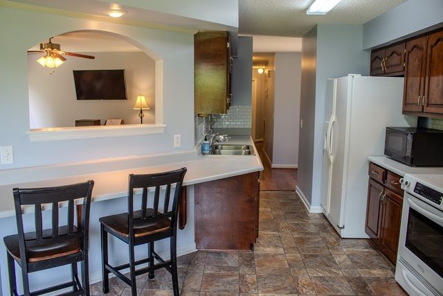 4019 Belle Orchard Dr, Fayetteville, TN 37334