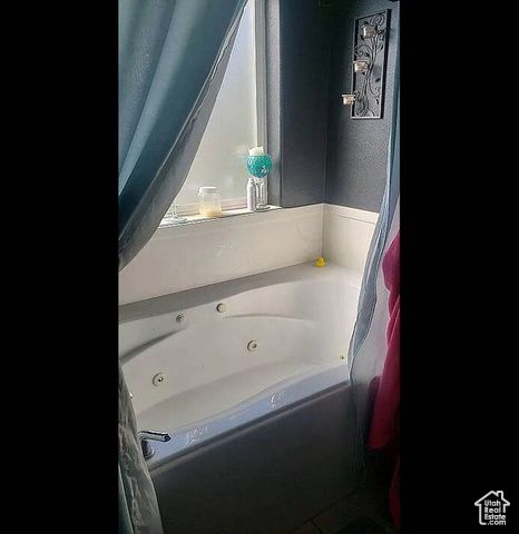 1559 S 2950 W, Vernal, UT 84078