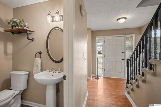 6728 S 162nd Avenue, Omaha, NE 68135