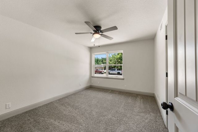 3557 Montreal Circle, Haltom City, TX 76117