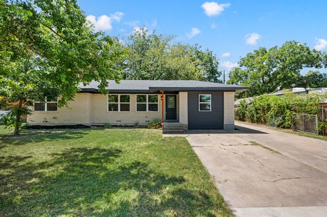 3557 Montreal Circle, Haltom City, TX 76117