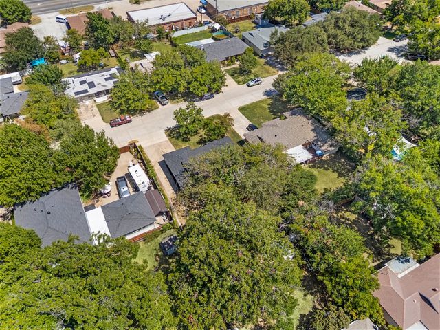3557 Montreal Circle, Haltom City, TX 76117