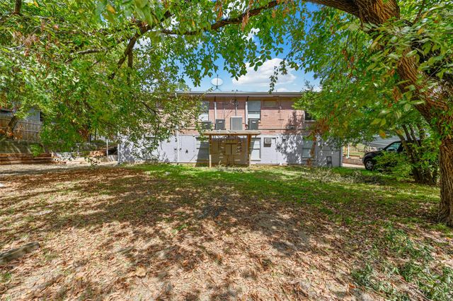 120 E Monterey Street, Denison, TX 75021