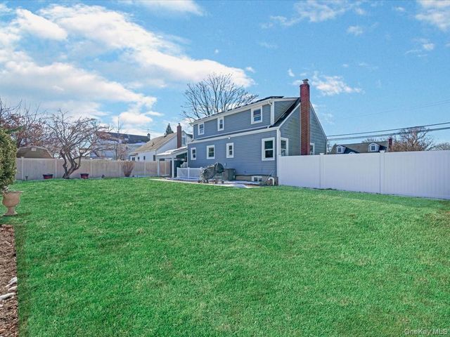 181 Whittier Avenue, North Babylon, NY 11703