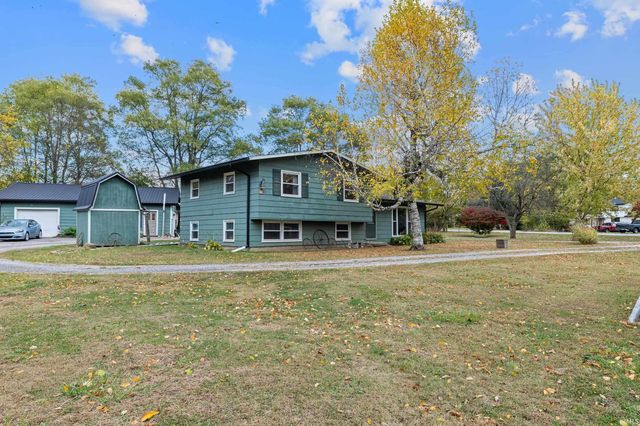 3766 County Road W 200 S, Russiaville, IN 46979