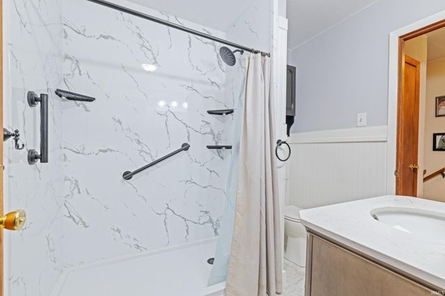 3766 County Road W 200 S, Russiaville, IN 46979