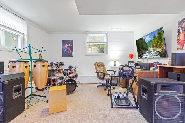 3766 County Road W 200 S, Russiaville, IN 46979