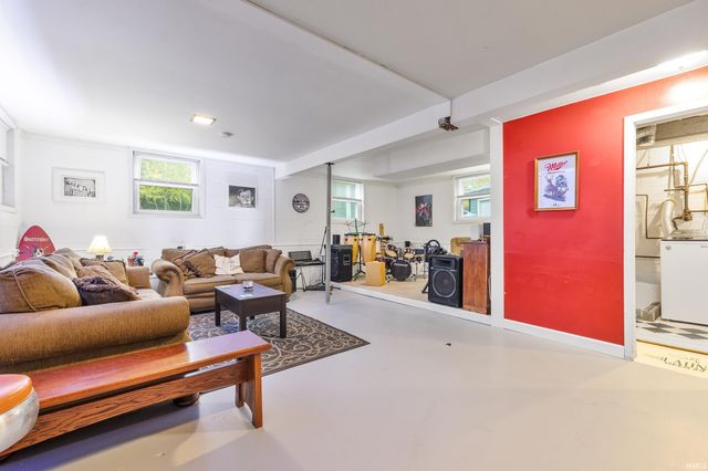 3766 County Road W 200 S, Russiaville, IN 46979