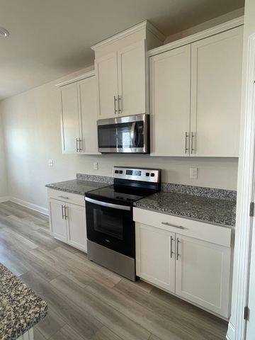 1520 Henderson Point Aly, Hermitage, TN 37076