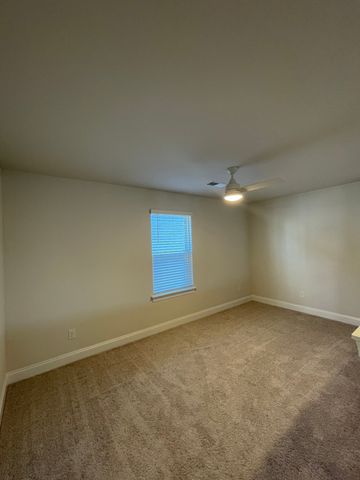 1520 Henderson Point Aly, Hermitage, TN 37076