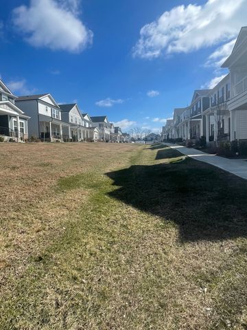 1520 Henderson Point Aly, Hermitage, TN 37076