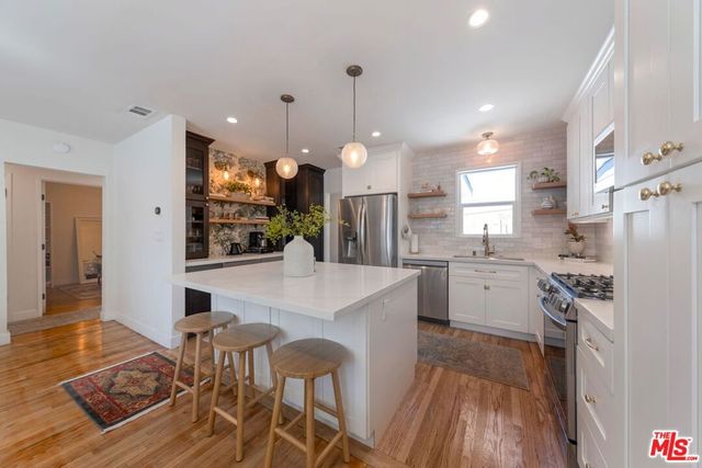 14333 Tiara Street, Van Nuys, CA 91401