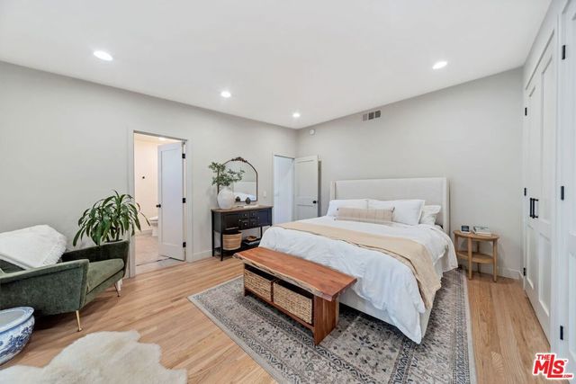 14333 Tiara Street, Van Nuys, CA 91401