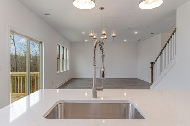 101 Riverview Run, Madison, TN 37115