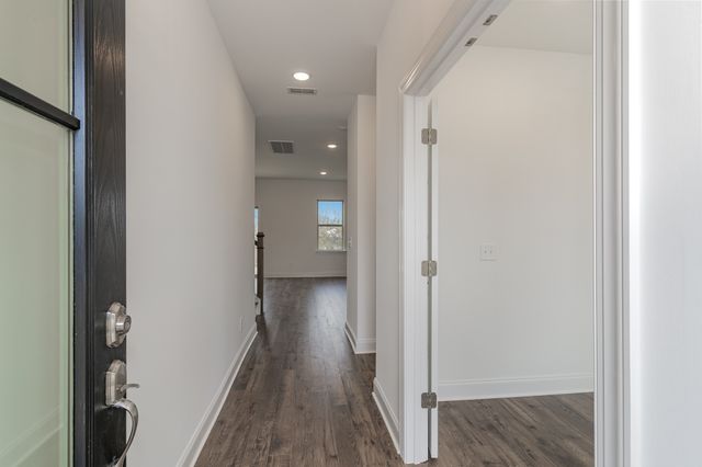 101 Riverview Run, Madison, TN 37115