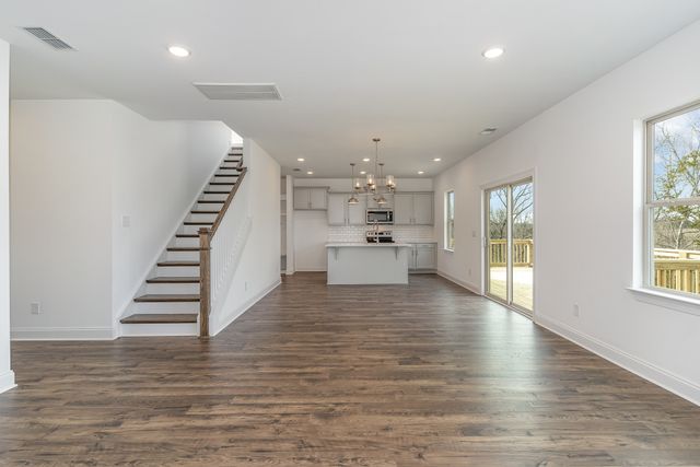 101 Riverview Run, Madison, TN 37115
