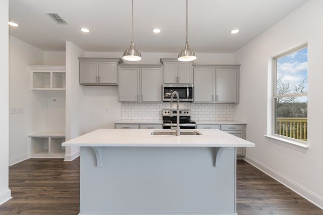 101 Riverview Run, Madison, TN 37115