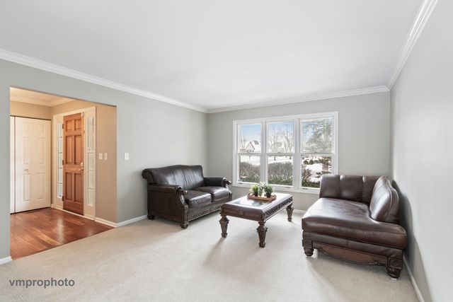 246 Montclair Road, Vernon Hills, IL 60061