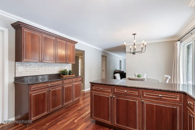 246 Montclair Road, Vernon Hills, IL 60061
