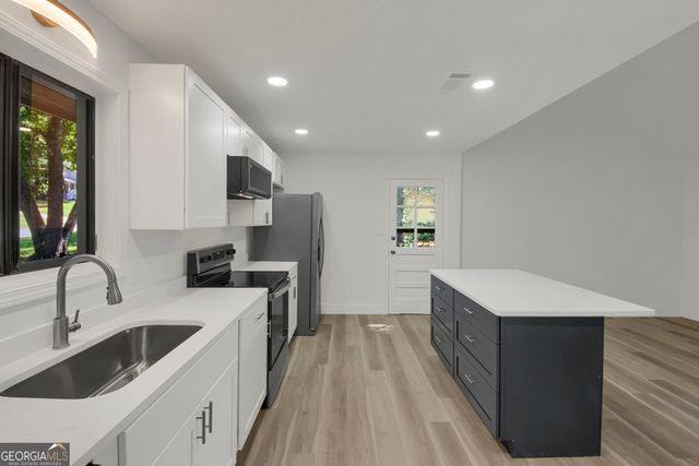 3486 CENTERVILLE Lane, Snellville, GA 30039