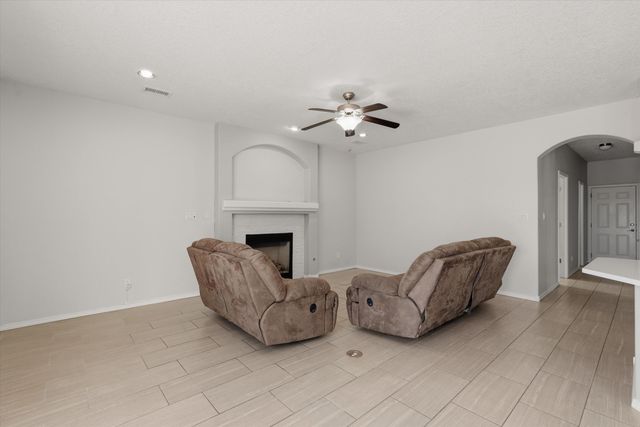 1243 Mirador Loop NE, Rio Rancho, NM 87144