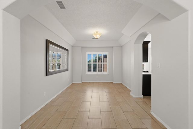 1243 Mirador Loop NE, Rio Rancho, NM 87144