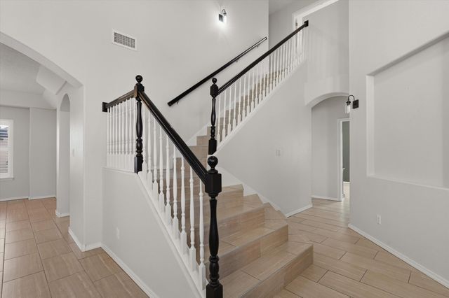 1243 Mirador Loop NE, Rio Rancho, NM 87144
