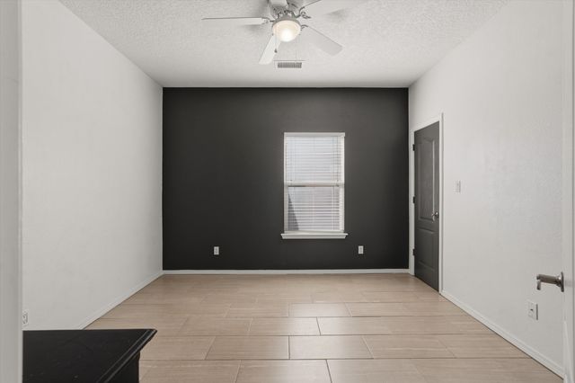 1243 Mirador Loop NE, Rio Rancho, NM 87144