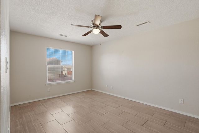 1243 Mirador Loop NE, Rio Rancho, NM 87144