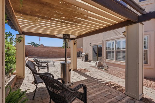 1243 Mirador Loop NE, Rio Rancho, NM 87144