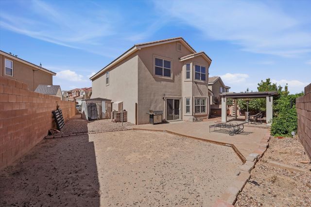 1243 Mirador Loop NE, Rio Rancho, NM 87144