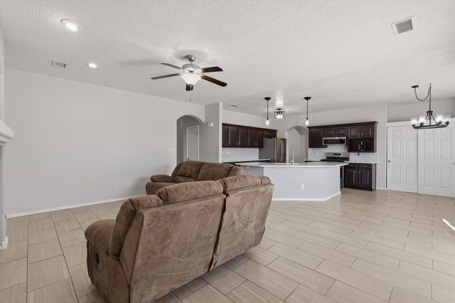 1243 Mirador Loop NE, Rio Rancho, NM 87144