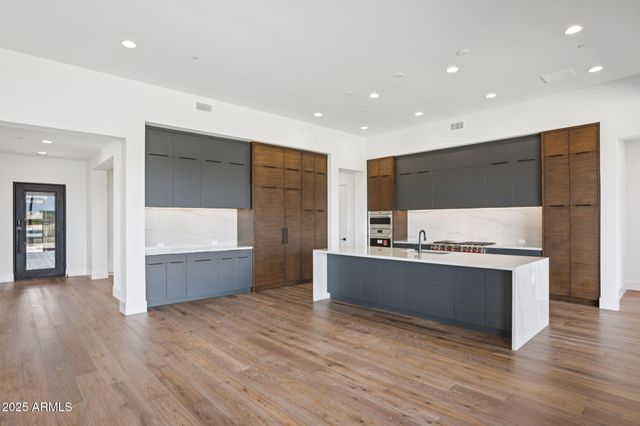 13230 E BUCKSKIN Trail, Scottsdale, AZ 85255