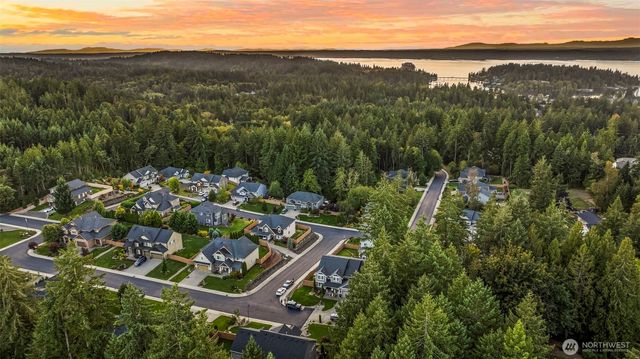 7401 72nd Avenue Ct NW, Gig Harbor, WA 98335