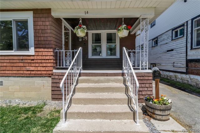 14 Donaldson Road, Buffalo, NY 14208