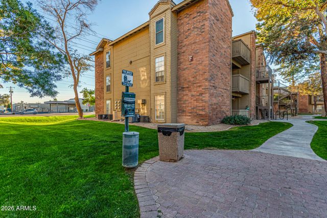 200 E SOUTHERN Avenue 242, Tempe, AZ 85282